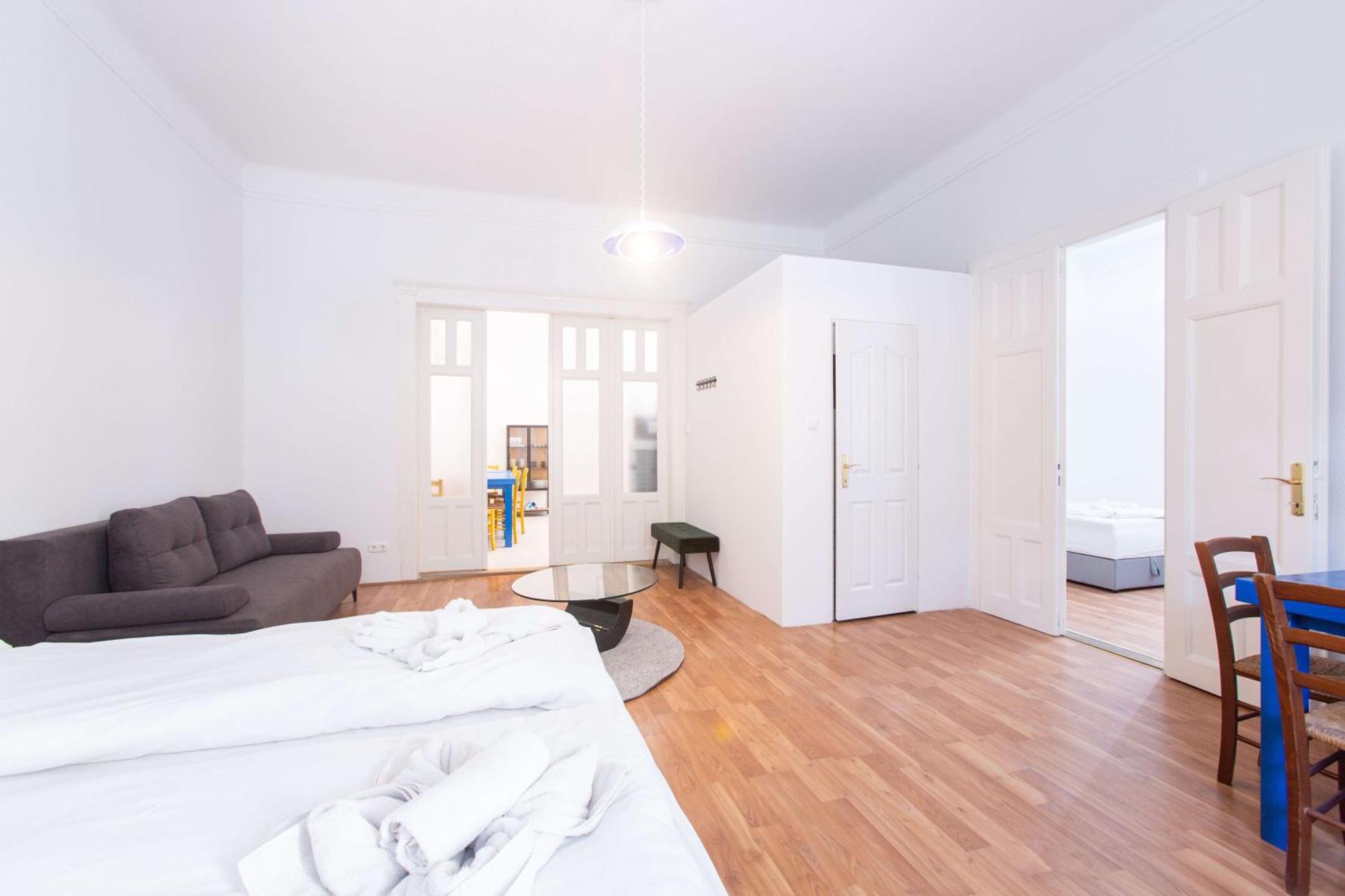Violin Apartments Будапеща Екстериор снимка
