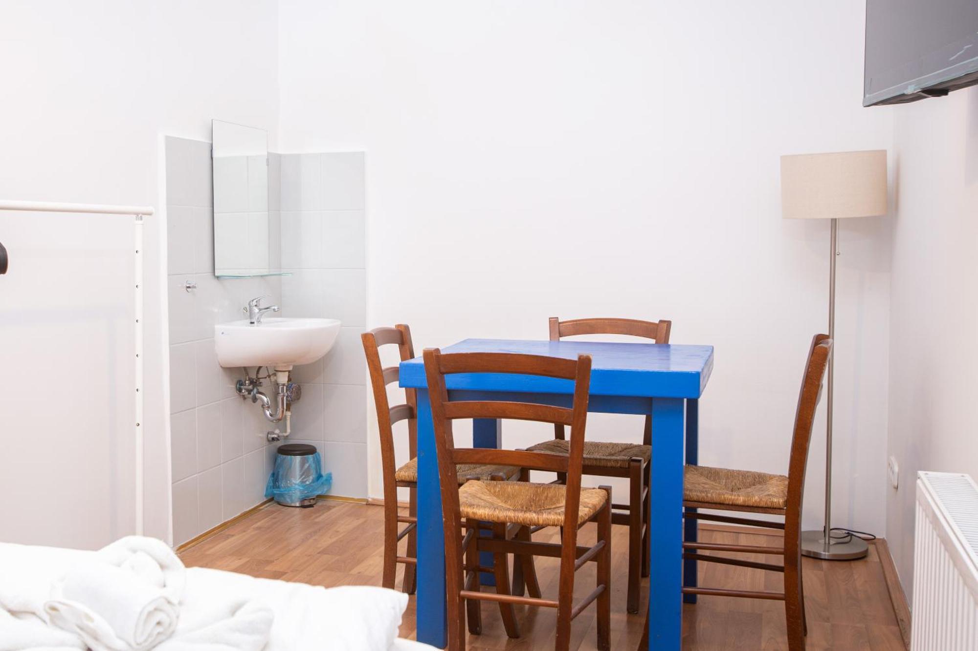 Violin Apartments Будапеща Екстериор снимка